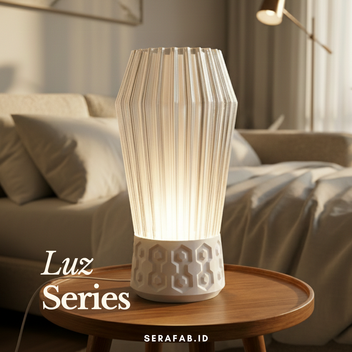 Luz Table Lamp